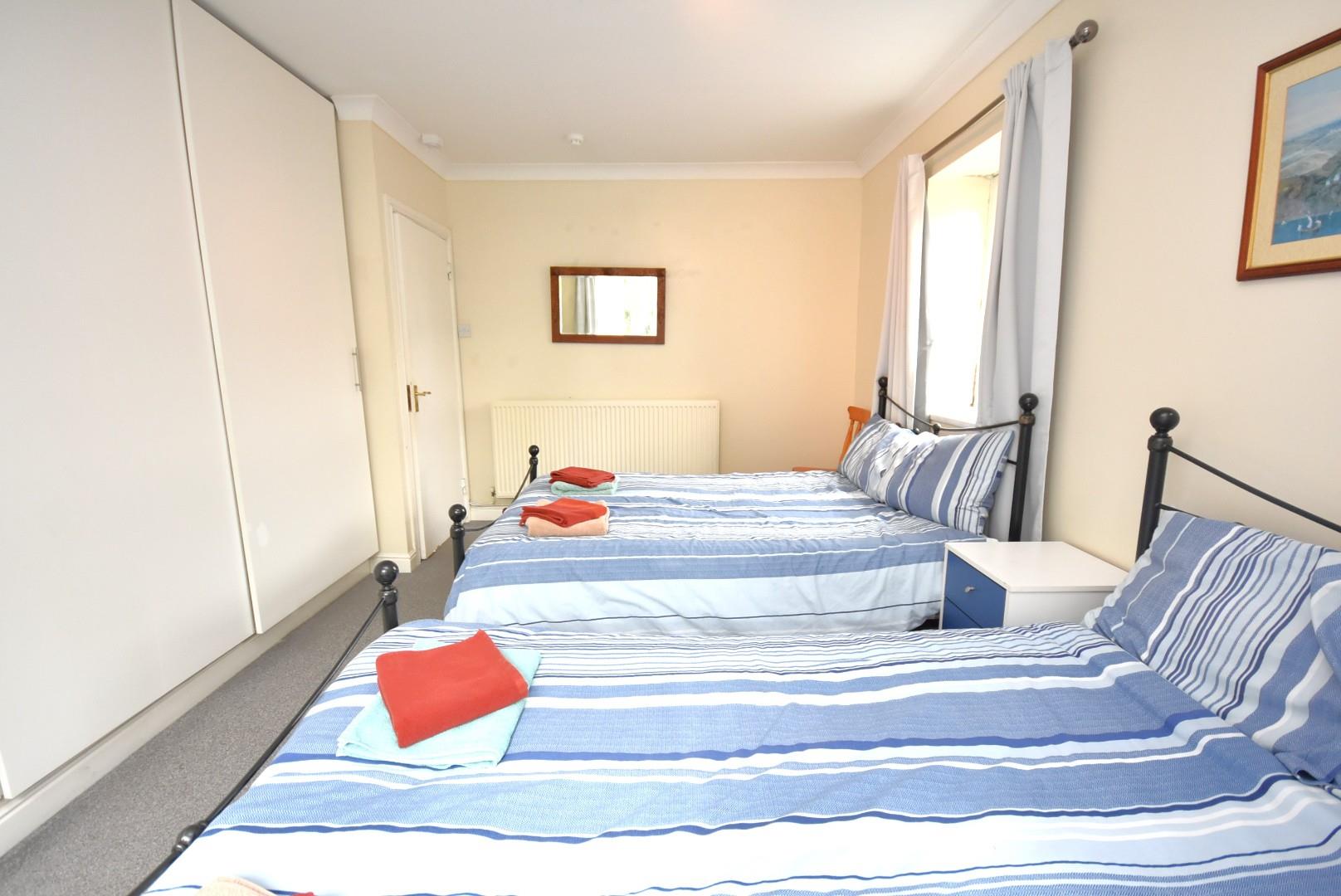 First Floor Apartment (Rear), 13, Victoria Road, Penarth, Vale of Glamorgan CF64 3EG